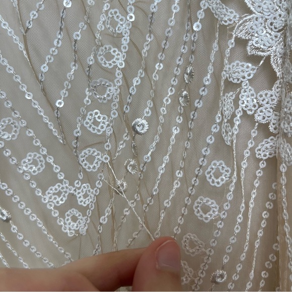 Adrianna Papell NWT Sequin Popover Mermaid Gown in Pearl Size 6 - Picture 13 of 16